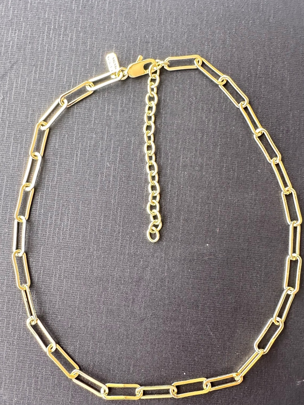 Melinda María golden chain necklace